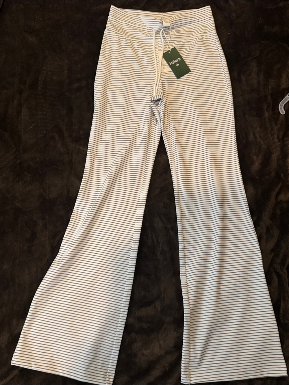 Halara Yoga pants Medium